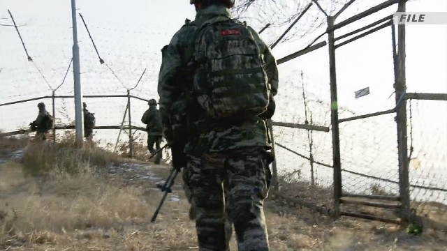 S.Korean military: N.Korean soldiers cross border again