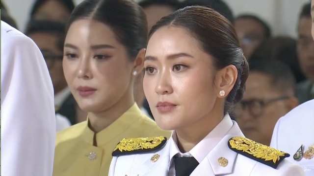 Ex-PM Thaksin's daughter officially becomes new Thai prime minister