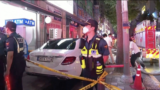 At least 7 dead in hotel fire in South Korea