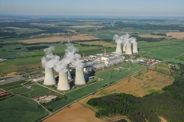 Opposition Parties Raise Concerns over Czech Nuclear Power Plant Exports