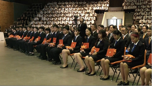 First graduates from Japanese-style tech college in Thailand attend commencement