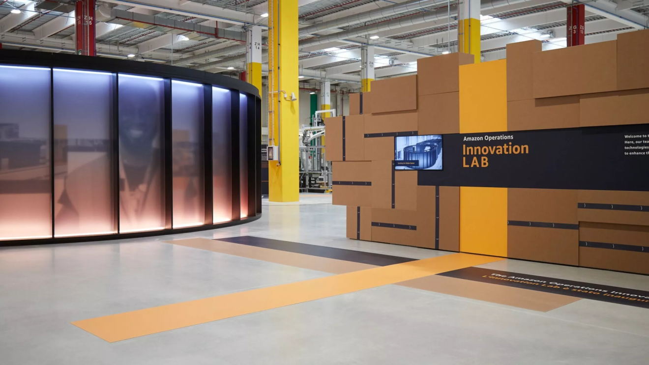 amazon innovation lab italy 