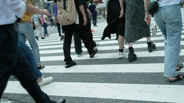 Japan worker sentiment drops for 1st time in 4 months