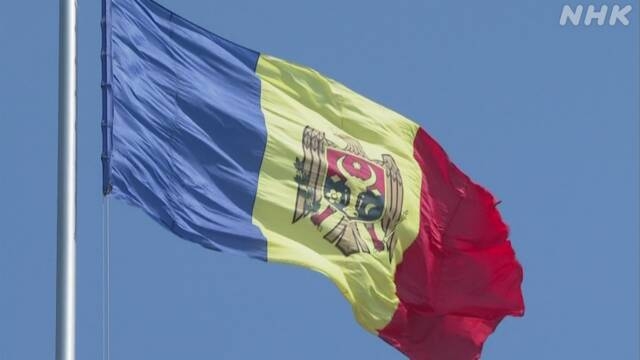 Moldova narrowly votes for EU membership in referendum