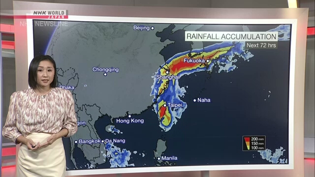 Typhoon Kong-rey leaves 1 dead and over 200 injured as it rips through Taiwan