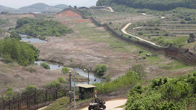 N. Korea to Cut off Inter-Korean Roads, Railways As Part of Fortification Along Border