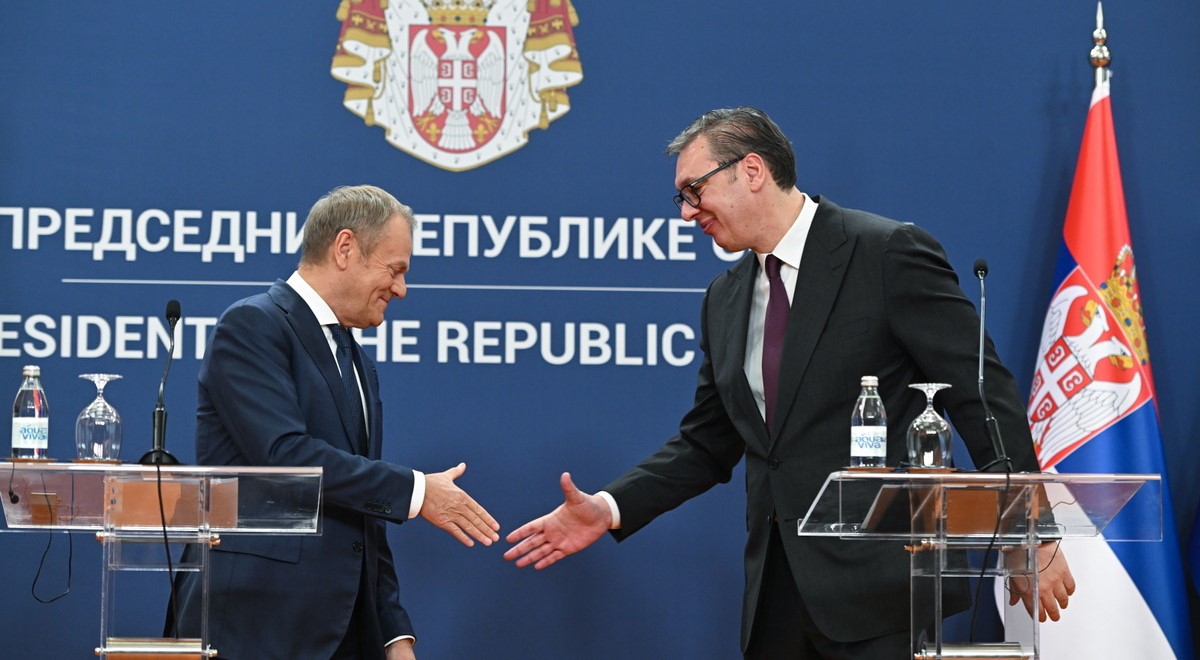 Vučić, whom PM Tusk met with in Belgrade, is known for supporting friendly ties with Russia and has refused to join sanctions against it since the invasion of Ukraine. He has also defended Ratko Mladić and Radovan Karadžić, former Bosnian Serb leaders convicted of war crimes during the Bosnian War.