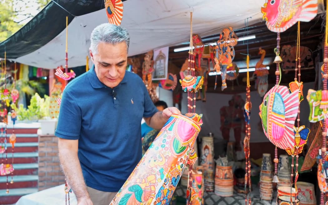 New Zealand’s diplomacy mission lead Patrick Rata visited Dilli Haat, an arts and crafts centre in the Indian capital.