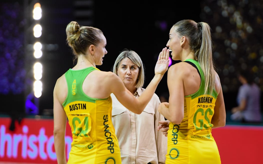 Australian netball coach Stacey Marinkovich (C).