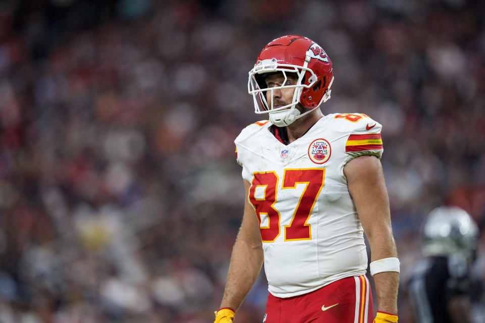 Tight end Travis Kelce #87 of the Kansas City Chiefs 