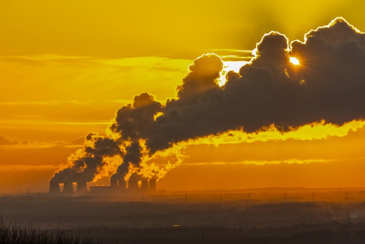 steam emitted from power plant